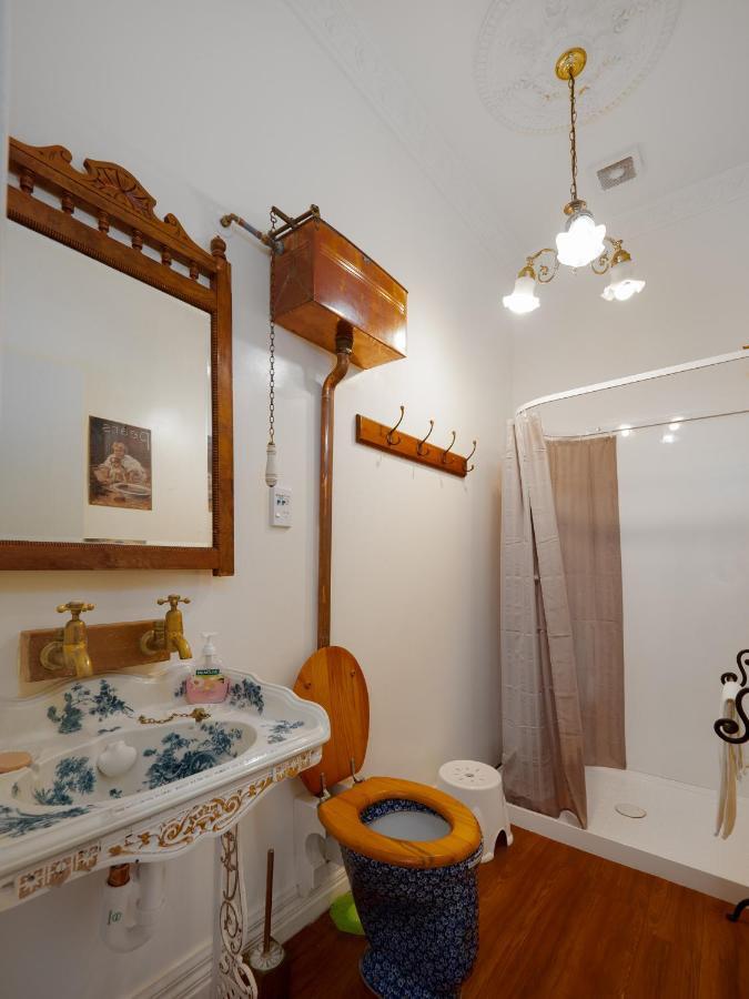 Otira Stagecoach Hotel エクステリア 写真