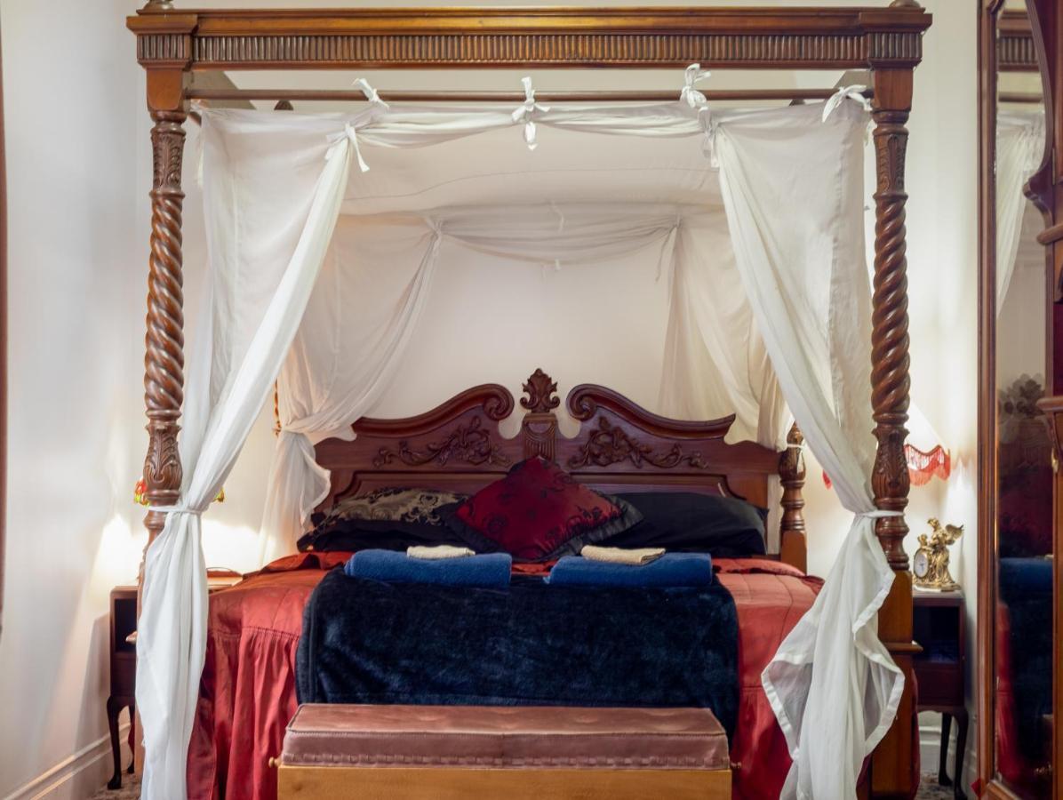 Otira Stagecoach Hotel エクステリア 写真
